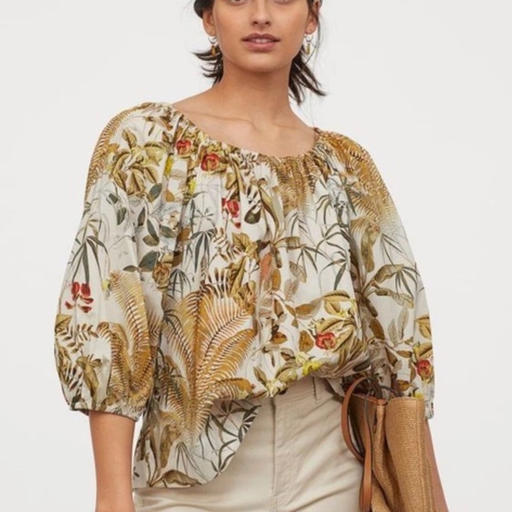 H&M floral puff sleeve blouse, large